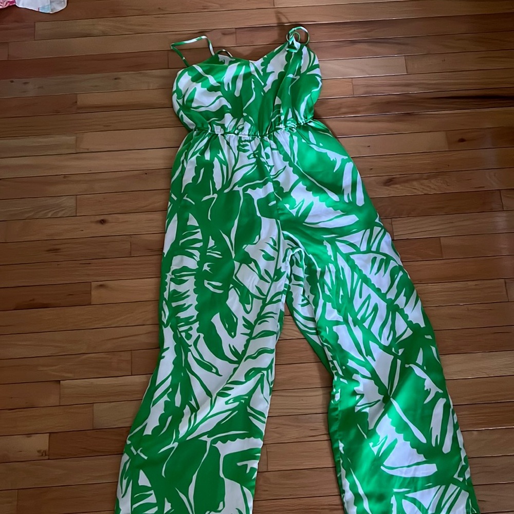 Target Lily Pulitzer, size small, like green and white